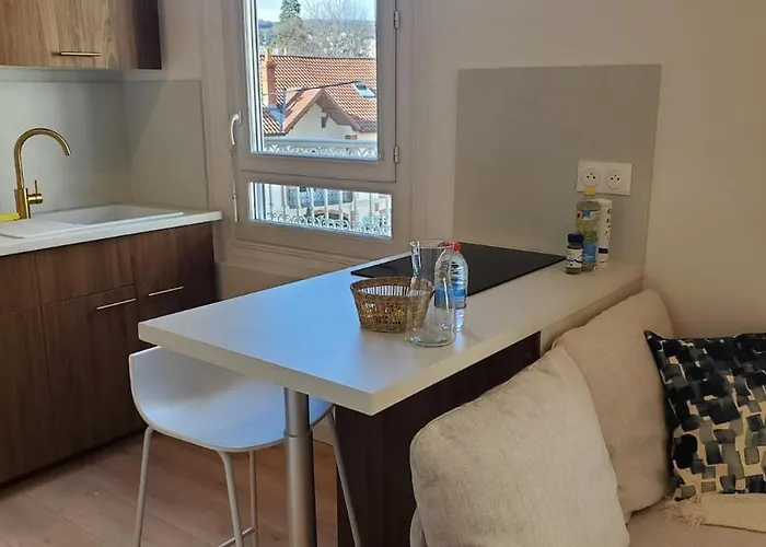 Apartment Le Balcon Cosy - Centre Clermont-Ferrand